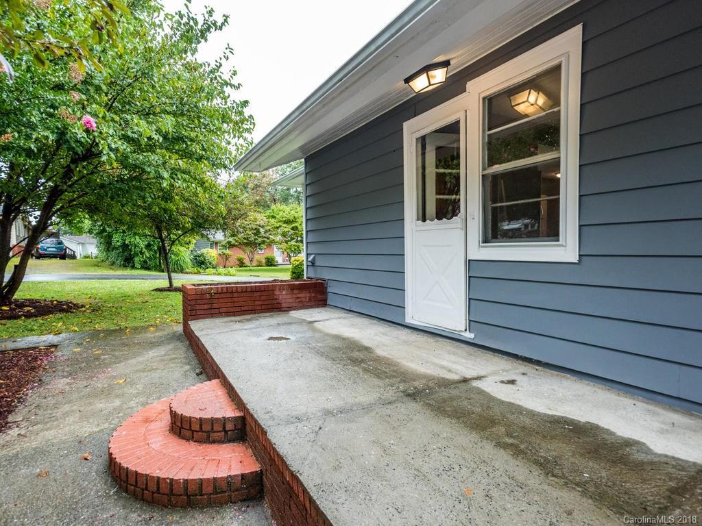 30 Wentworth Avenue Asheville NC 28803