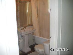 11 Temple Avenue Asheville NC 28804