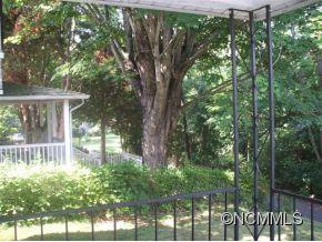 11 Temple Avenue Asheville NC 28804