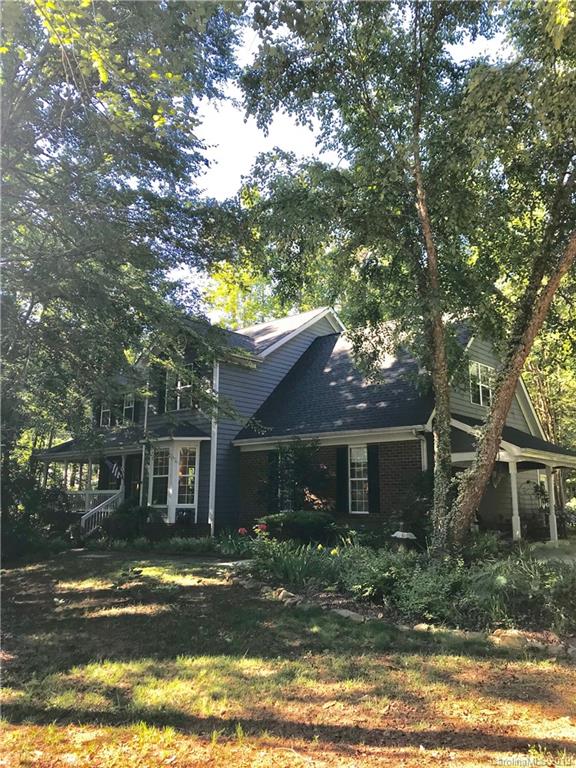 10001 Hanging Moss Trail Mint Hill NC 28227