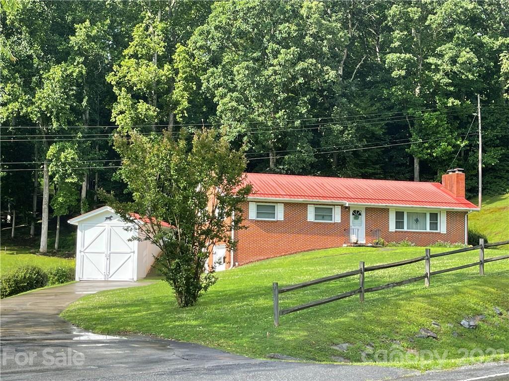 3715 Hendersonville Highway Pisgah Forest NC 28768