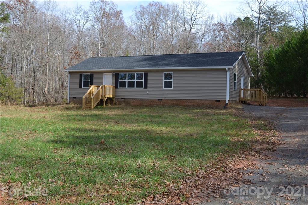 2098 Mesquite Lane Newton NC 28658