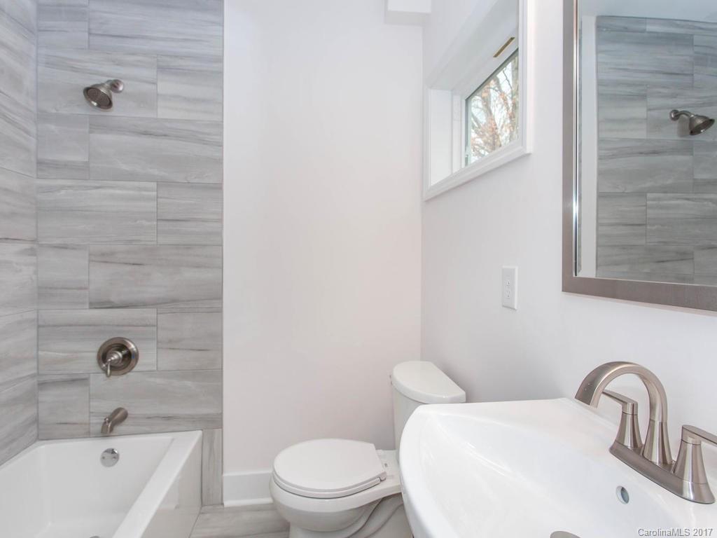 126 Hanover Street Asheville NC 28806