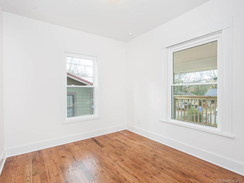126 Hanover Street Asheville NC 28806