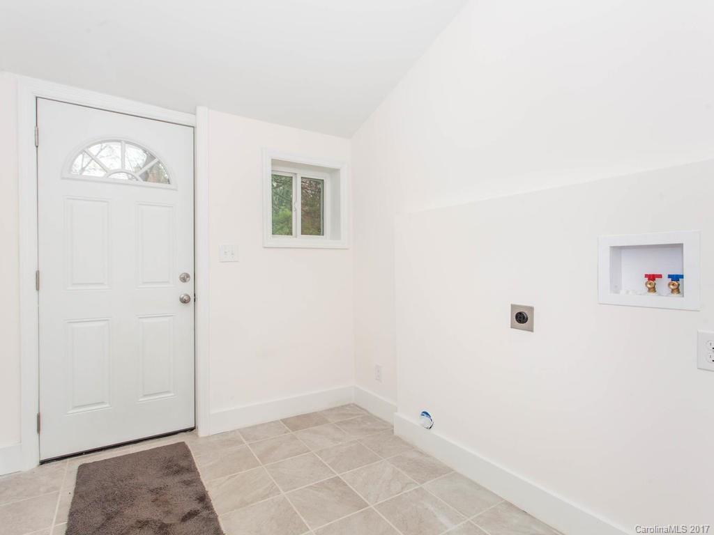 126 Hanover Street Asheville NC 28806