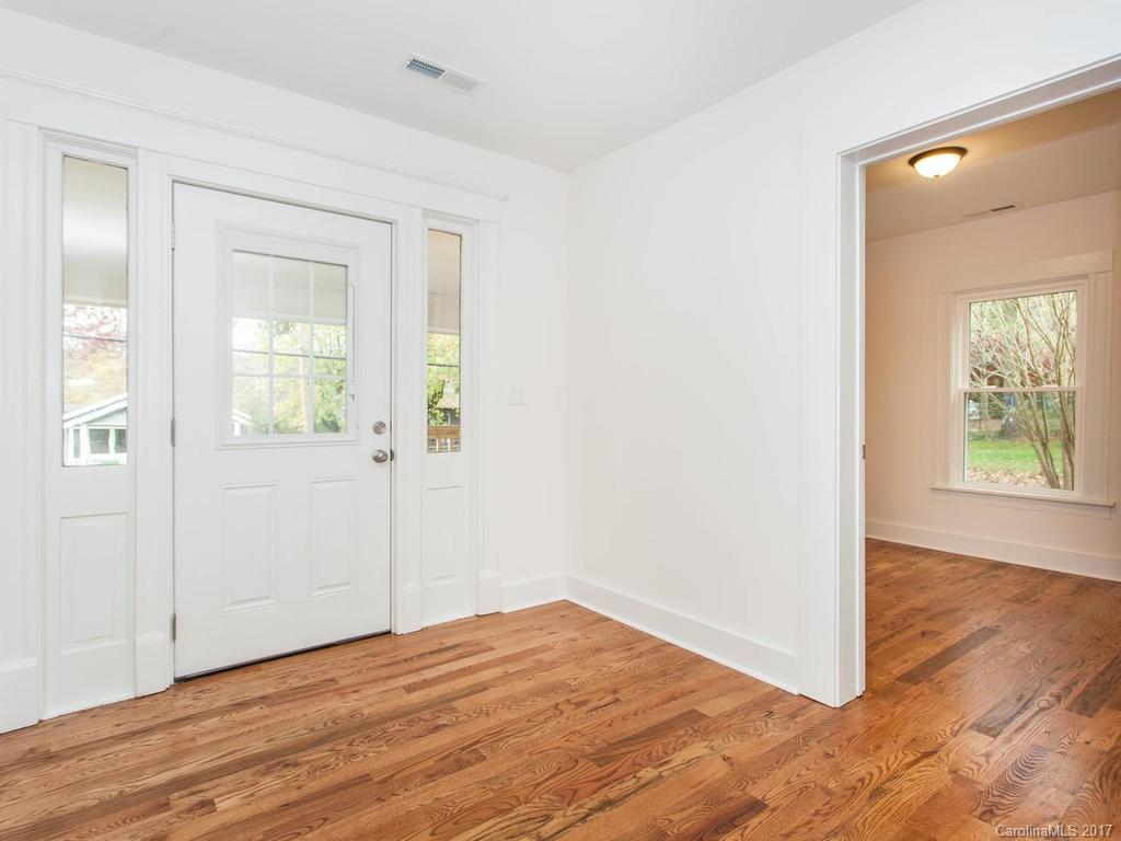 126 Hanover Street Asheville NC 28806