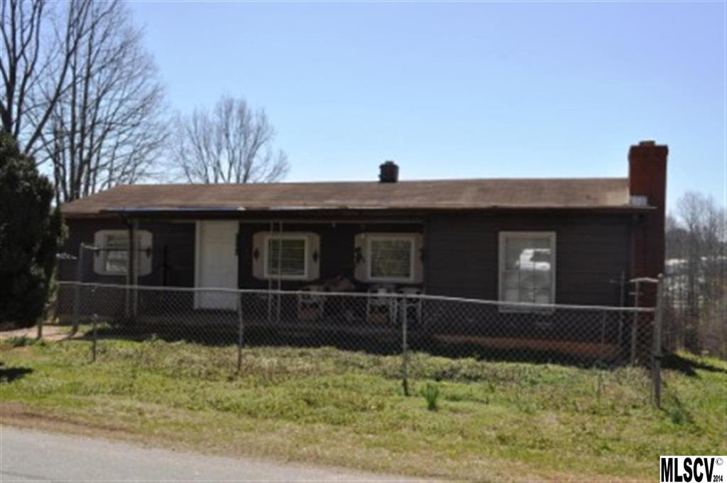 2204 3rd Avenue SE Hickory NC 28602