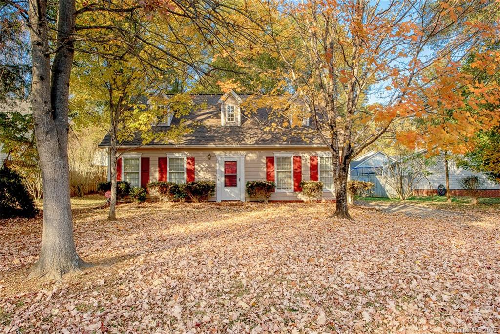 6631 Raeburn Lane Charlotte NC 28227