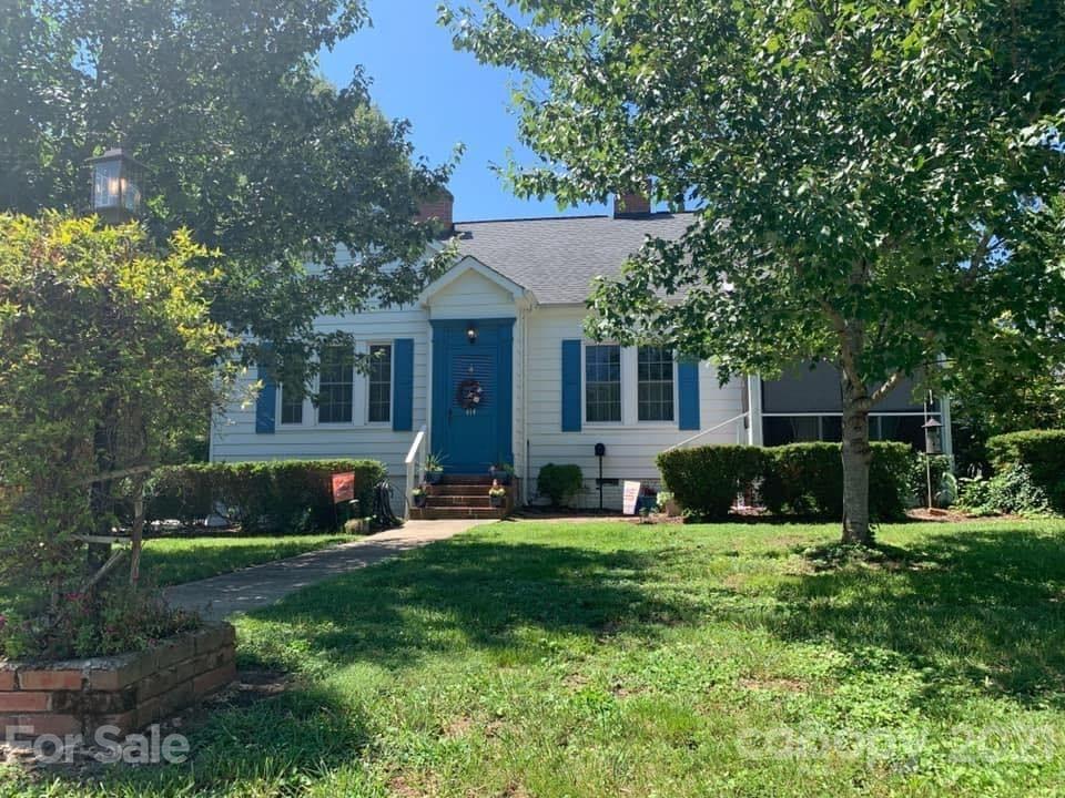 414 S Poplar Street Lincolnton NC 28092
