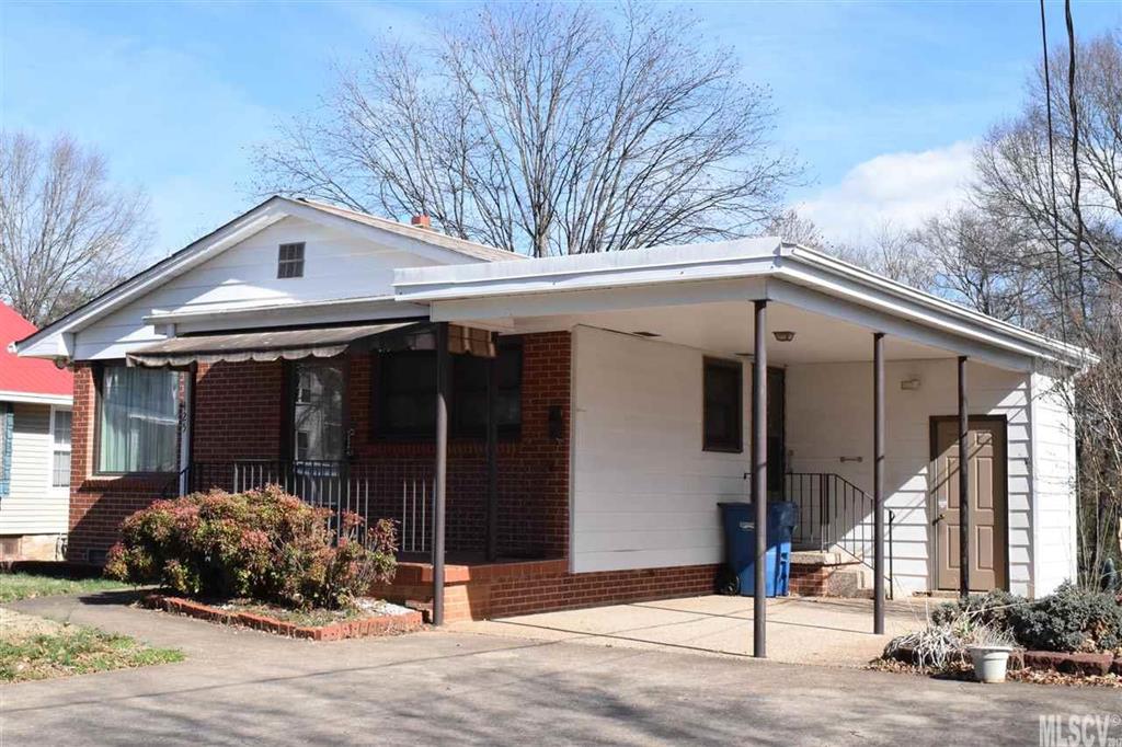 425 7th Street SW Hickory NC 28602