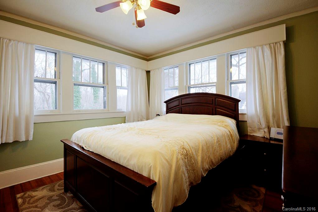 90 Unadilla Avenue Asheville NC 28803