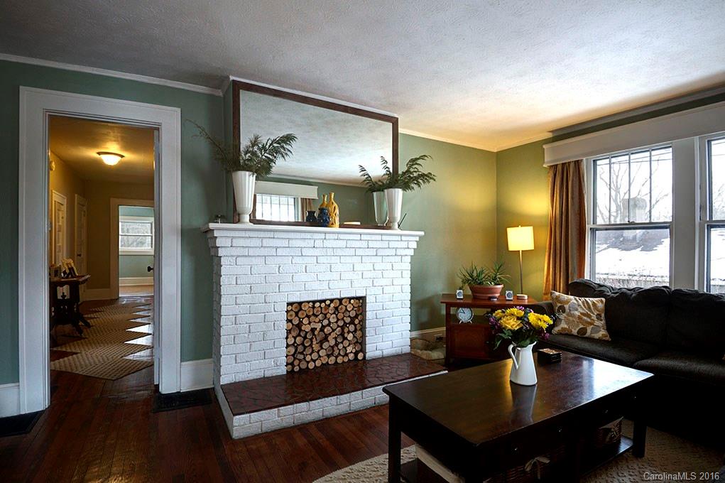 90 Unadilla Avenue Asheville NC 28803