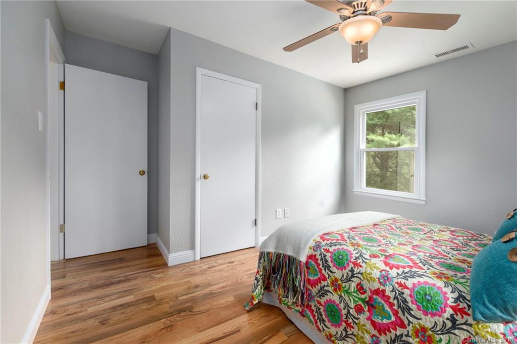 110 Lovers Loop Road Asheville NC 28803