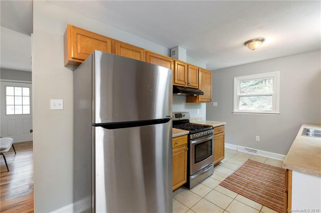 110 Lovers Loop Road Asheville NC 28803