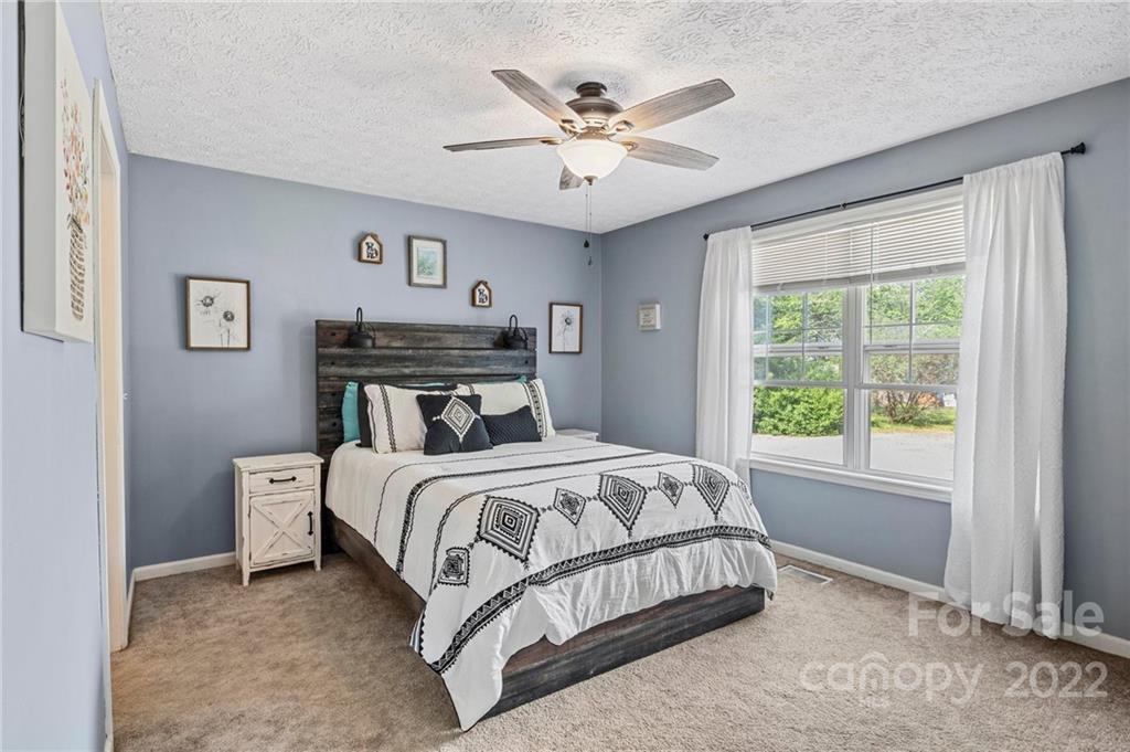 41 Onyx Lane Brevard NC 28712