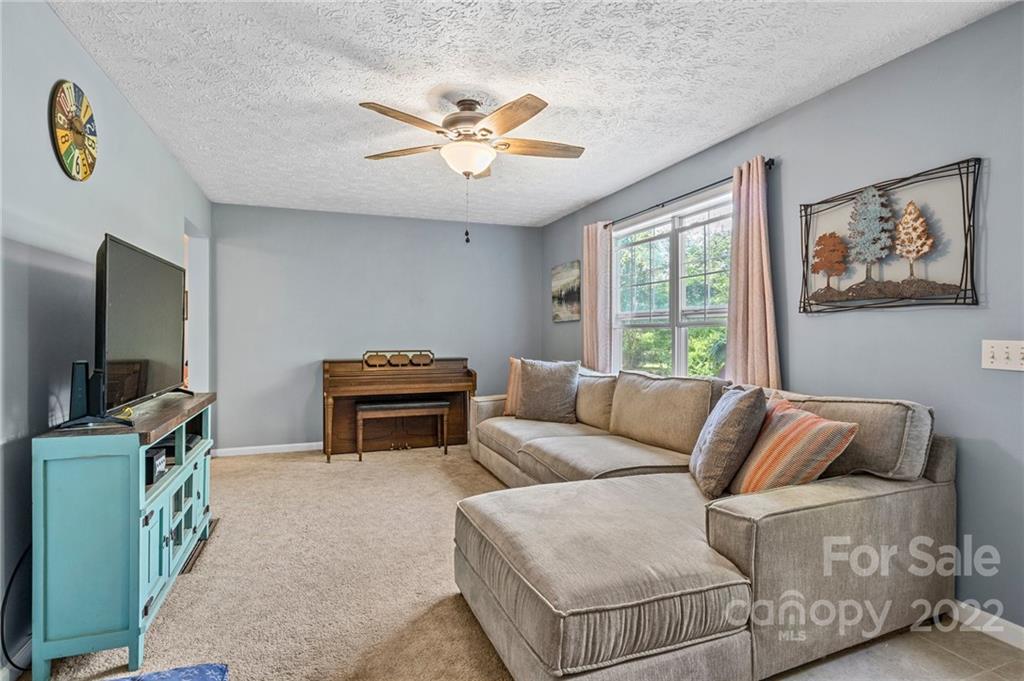 41 Onyx Lane Brevard NC 28712