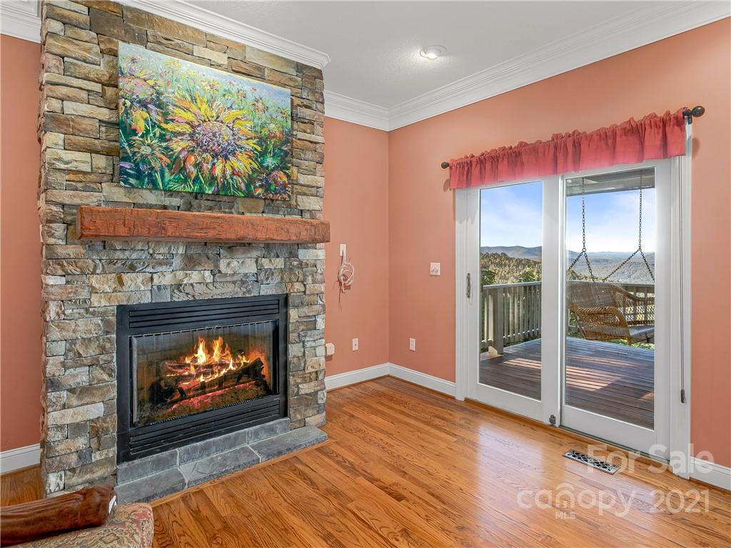 4384 Laurel Park Highway Hendersonville NC 28739
