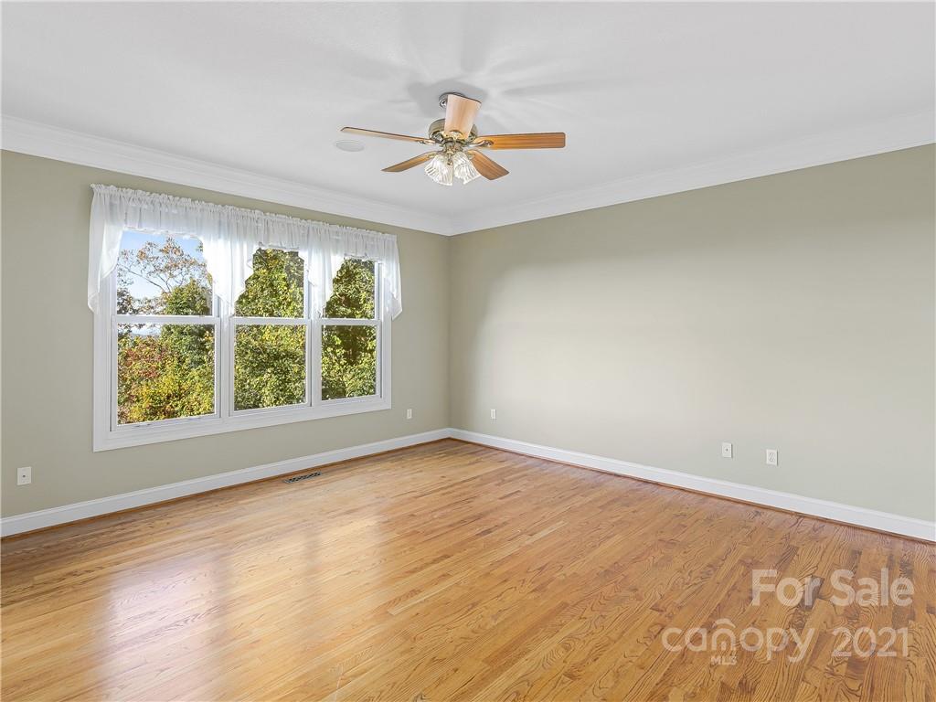 4384 Laurel Park Highway Hendersonville NC 28739