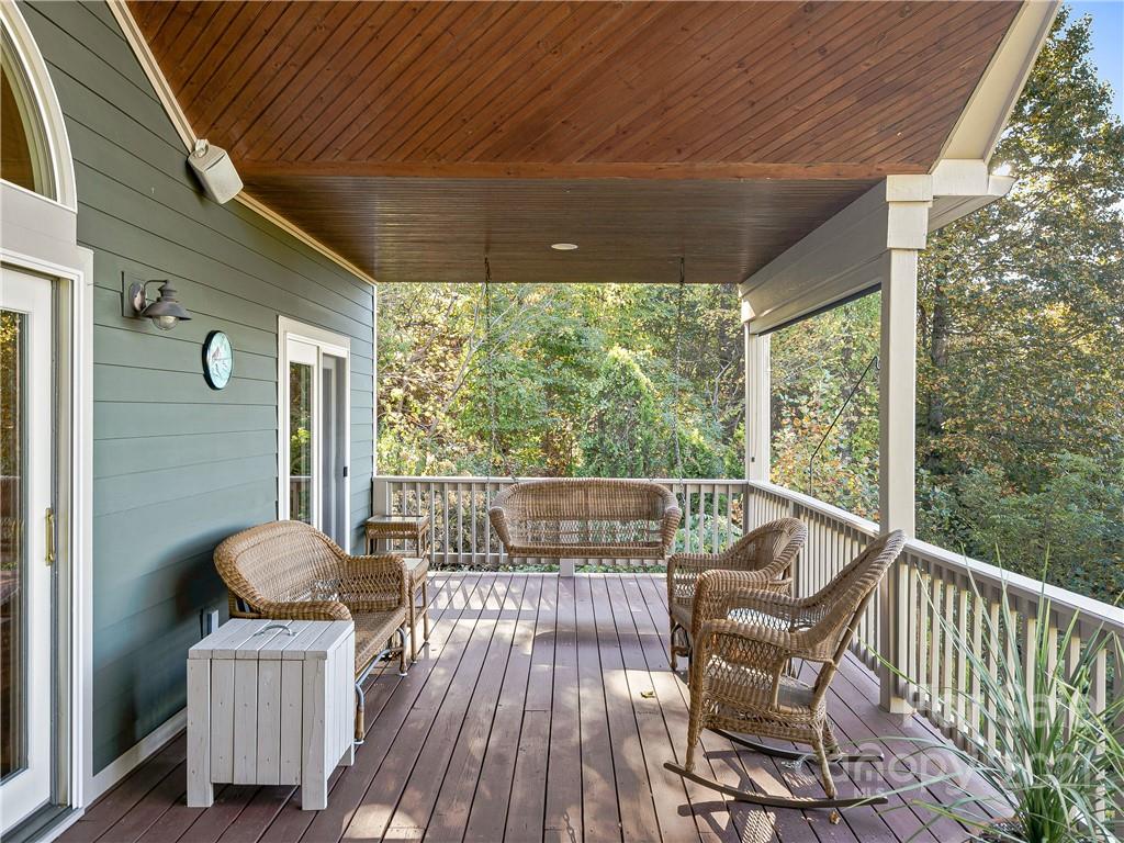 4384 Laurel Park Highway Hendersonville NC 28739