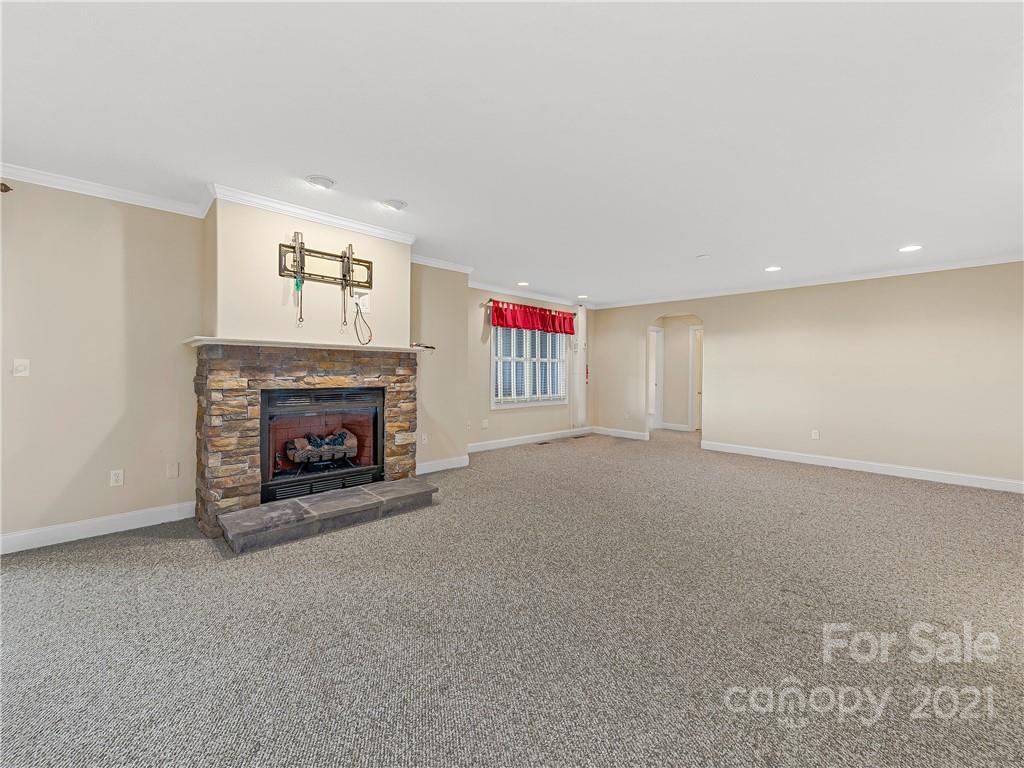 4384 Laurel Park Highway Hendersonville NC 28739