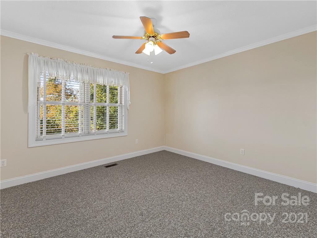 4384 Laurel Park Highway Hendersonville NC 28739