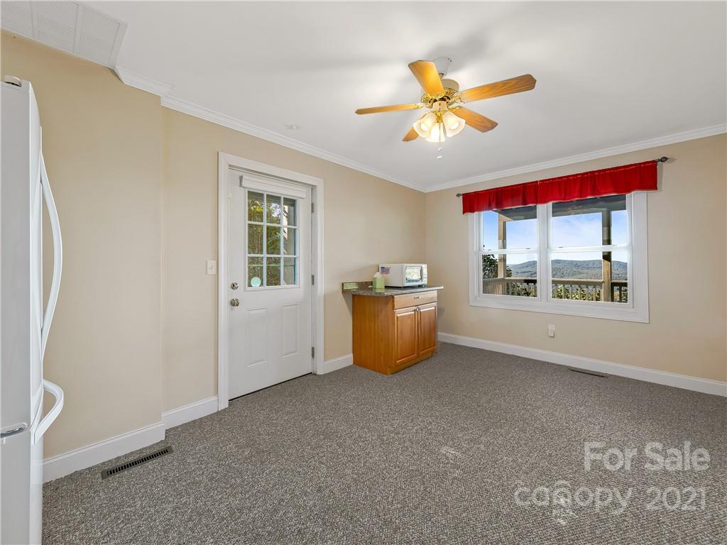 4384 Laurel Park Highway Hendersonville NC 28739