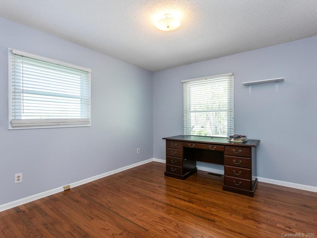 25 Tuckaway Drive Asheville NC 28803