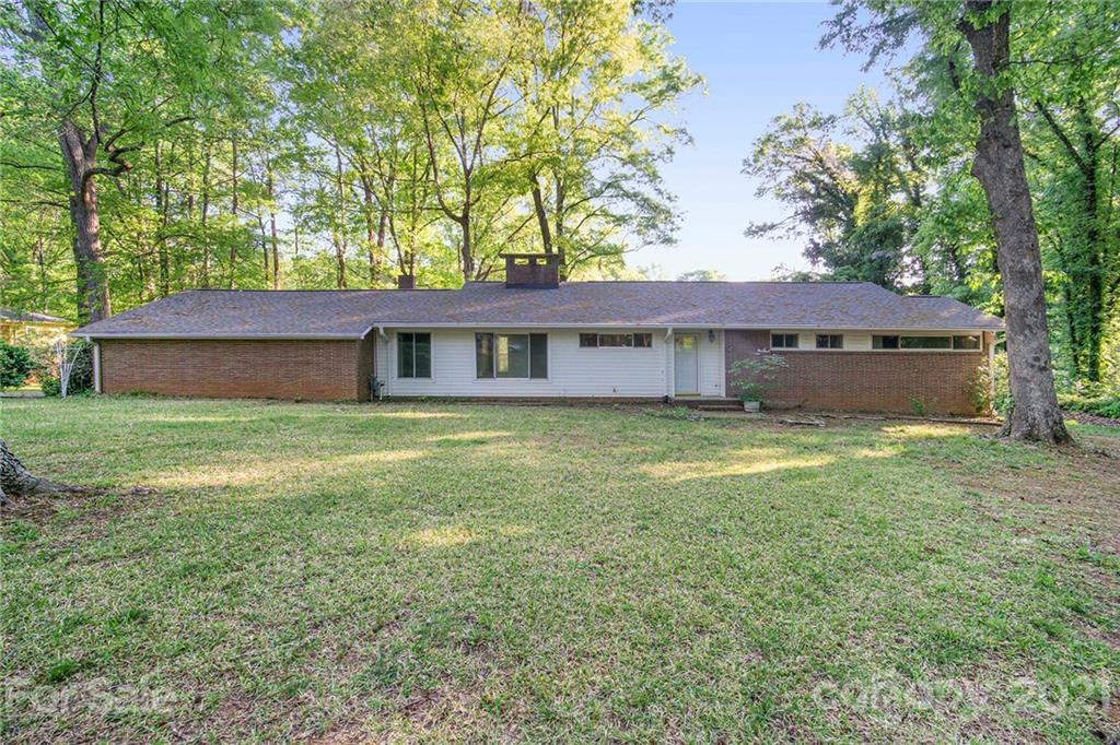 1040 Cedarwood Lane Charlotte NC 28212