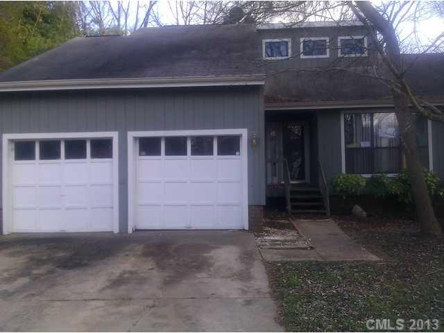 6812 Bonita Vista Lane Charlotte NC 28227