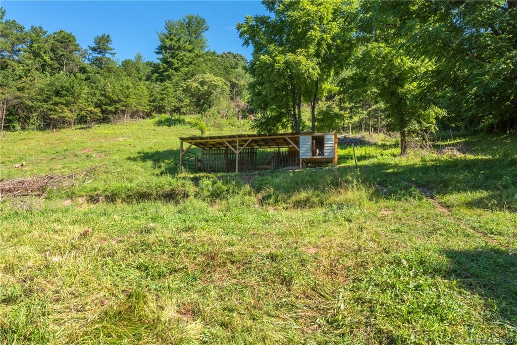24 Powlas Drive Swannanoa NC 28778
