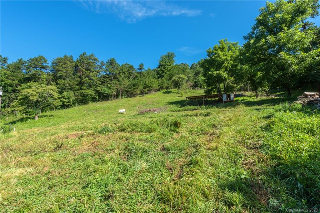 24 Powlas Drive Swannanoa NC 28778