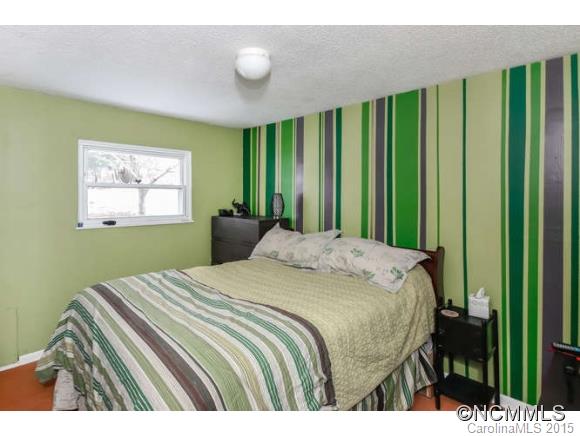 14 Kilkenny Drive Asheville NC 28806