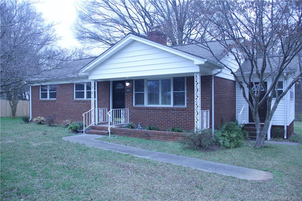 3017 Iredell Drive Charlotte NC 28269