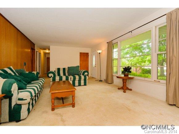 28 Lakeshore Drive Weaverville NC 28787