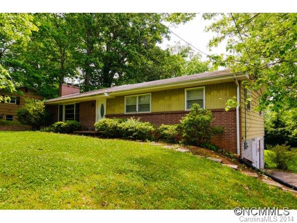 28 Lakeshore Drive Weaverville NC 28787