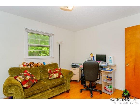 28 Lakeshore Drive Weaverville NC 28787