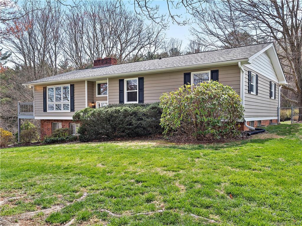 27 Fieldcrest Circle Asheville NC 28806