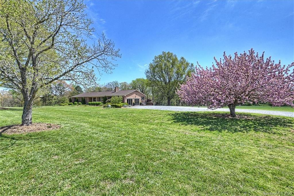 627 Fern Hill Road Mooresville NC 28117