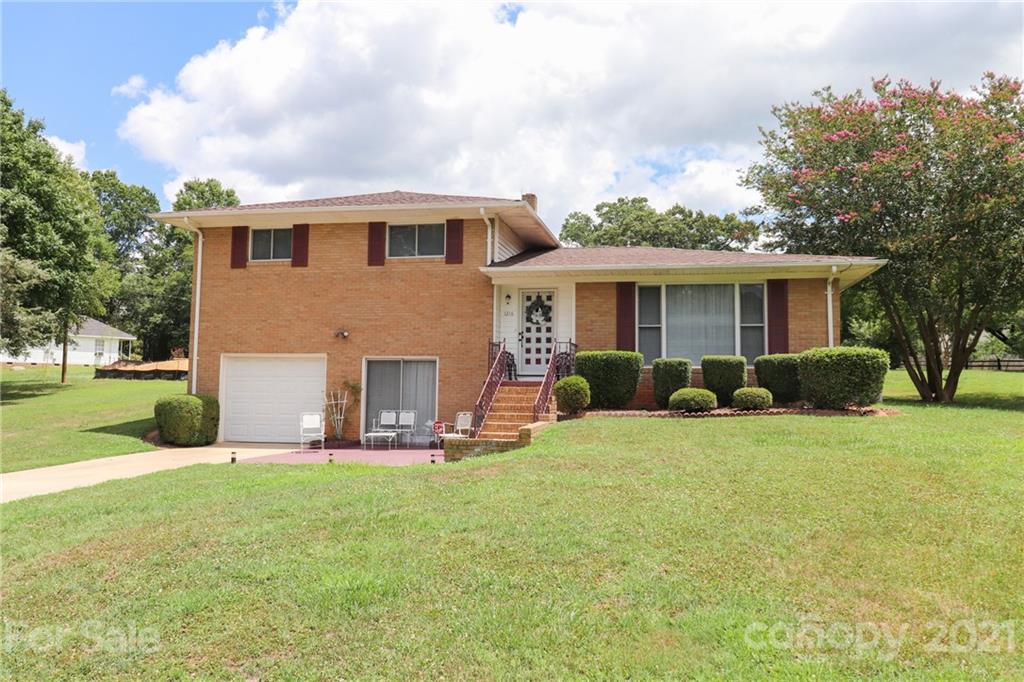 1216 Crossbow Circle NW Concord NC 28027