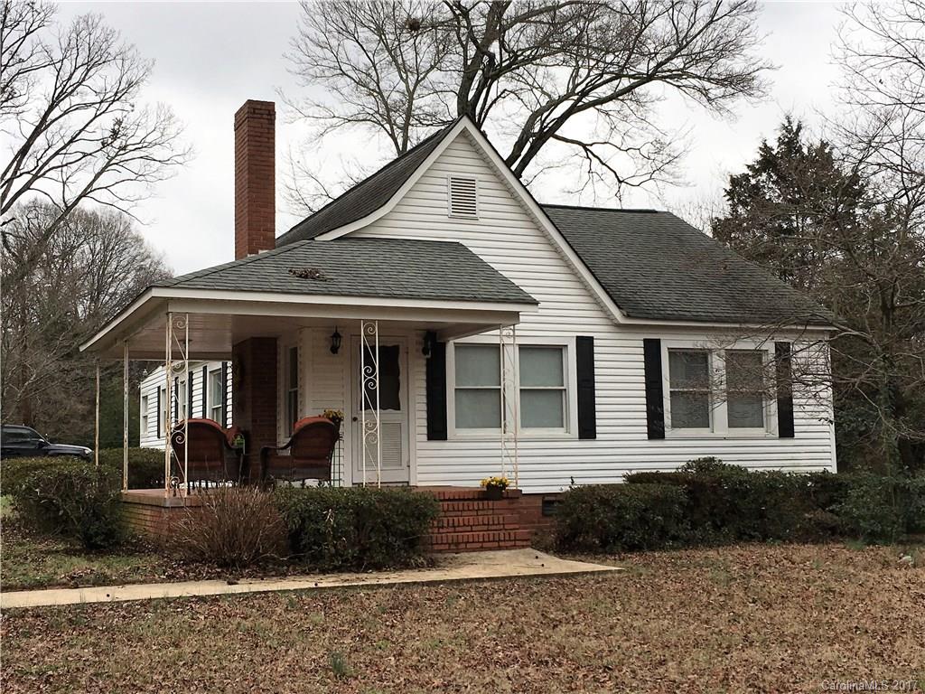 1534 Oakdale Road Charlotte NC 28216