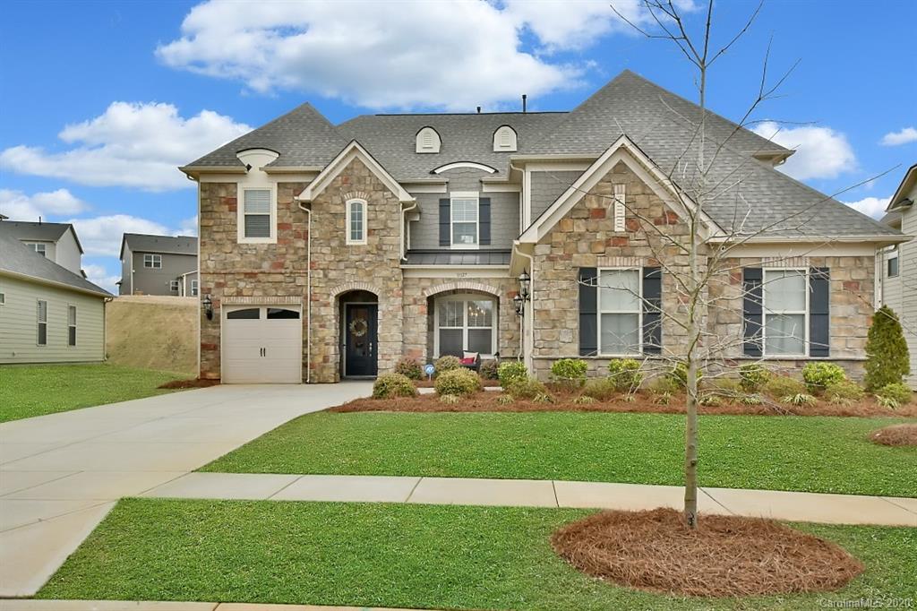 11127 Egrets Point Drive Charlotte NC 28278
