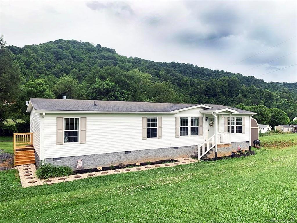 2632 Beaverdam Road Canton NC 28716