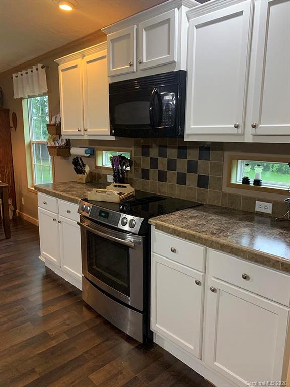 2632 Beaverdam Road Canton NC 28716