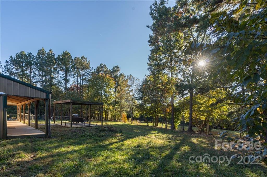 11138 S Nc 9 Highway Columbus NC 28722