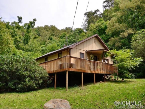 245 Riddle Road Swannanoa NC 28778