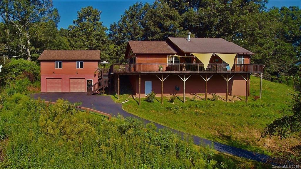 180 Southern Comfort Drive Burnsville NC 28714