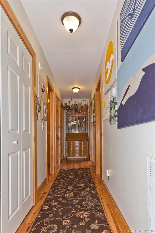 180 Southern Comfort Drive Burnsville NC 28714