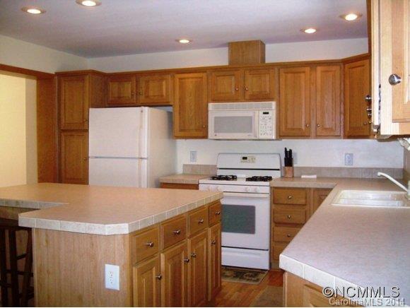 320 Martins Creek Road Barnardsville NC 28709