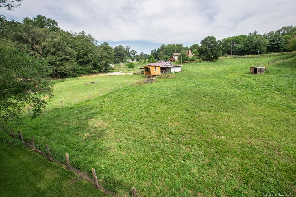 4 Mezzo Cove Asheville NC 28804