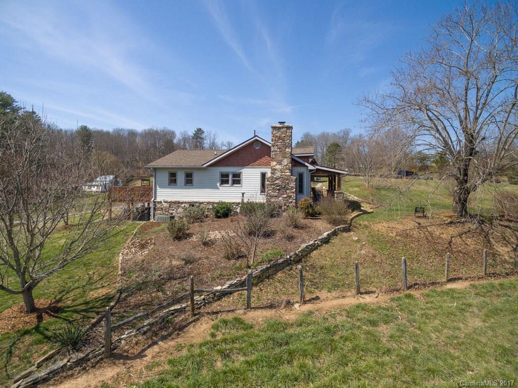 4 Mezzo Cove Asheville NC 28804